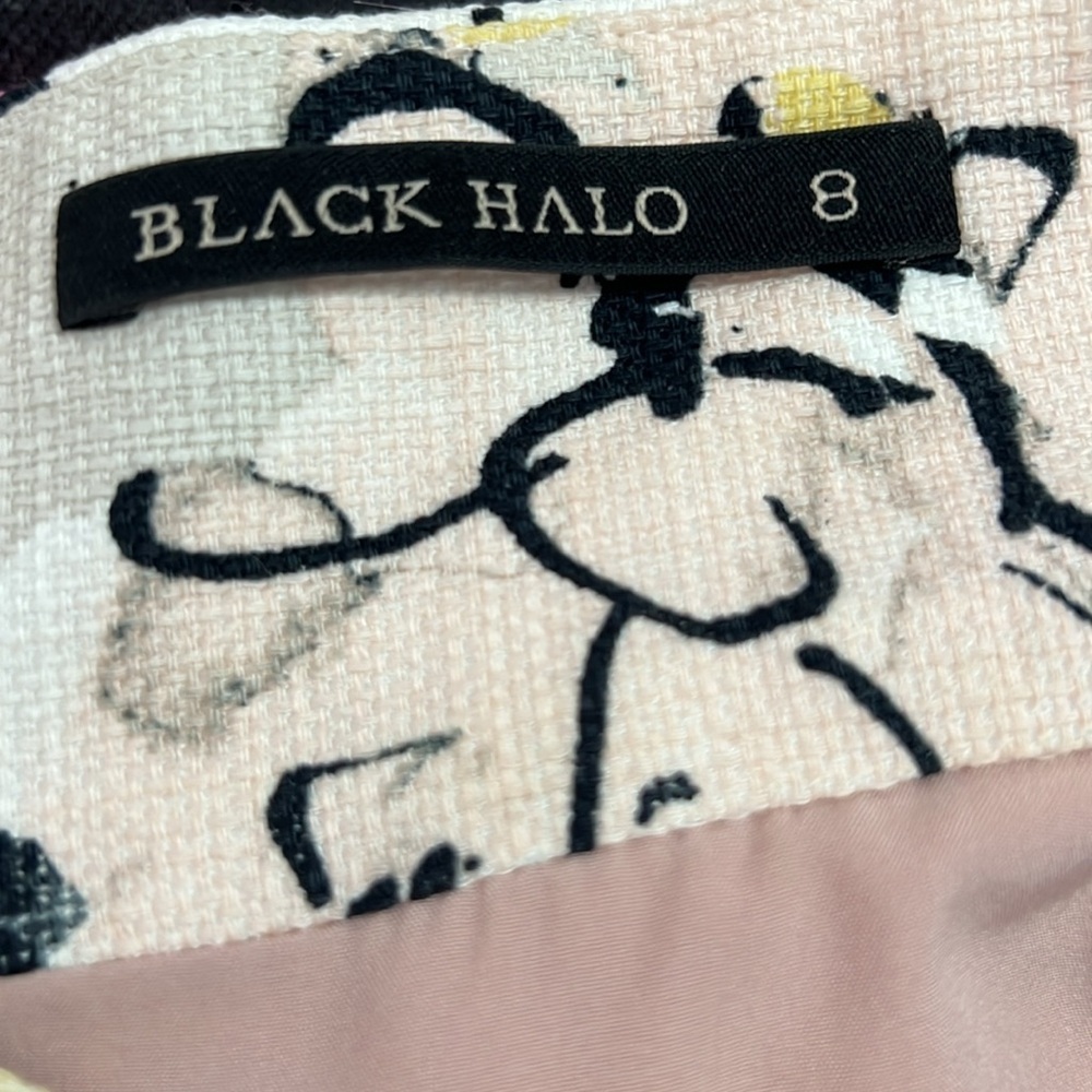 Black Halo beige large flower a-line skirt - Picture 8 of 9